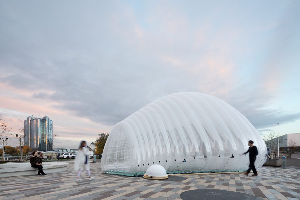 Air bubble - Materially