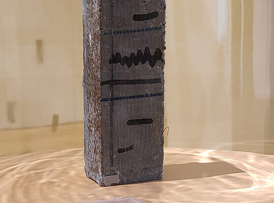 The alchemic laboratory alive and regenerative materials - Materially