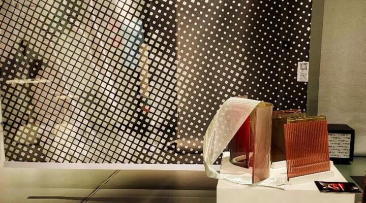 Tessere il metallo tecnica e raffinatezza per il mondo del fashion e del design - Materially