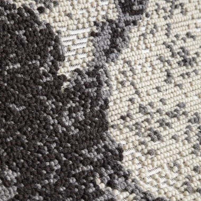 Minerale_Anna-Galtarossa_Mariantonia-Urru_Tinto-in-Pecora_Detail_26.Ce╠udricDasesson