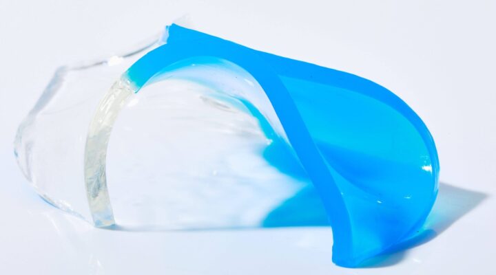 materiali self-healing materials
